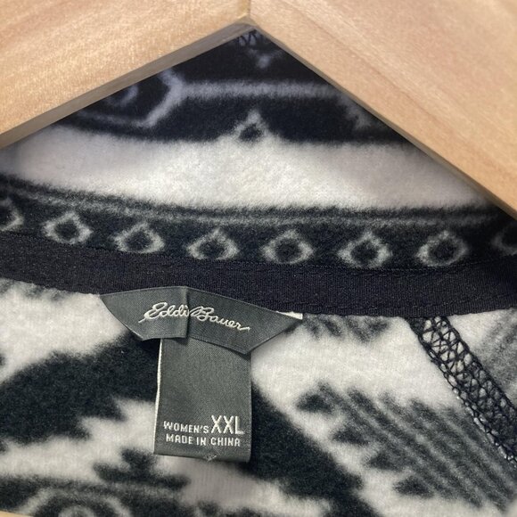 Eddie Bauer Fleece Half Zip Pullover Sweater Womens 2XL Black White Aztec Winter - Picture 4 of 15